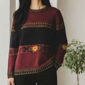 Vintage 1990's Mondi Made in Hungary Wool Blend Metallic Pullover Sweater